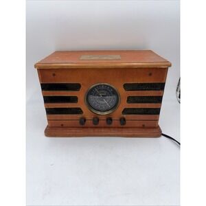 Beautiful Vintage Crosley  Limited Edition Radio w/CD Player Works Joe Nuxhall's